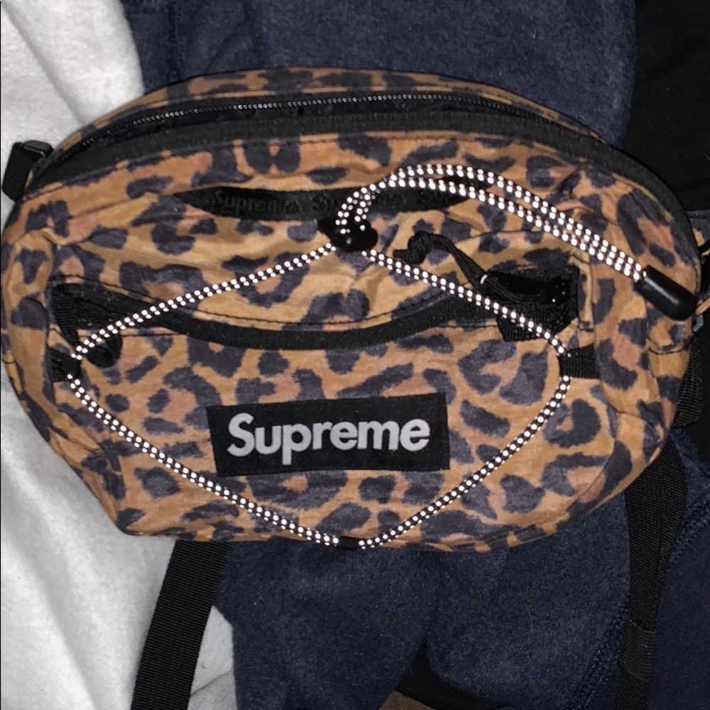 Supreme leopard waist bag